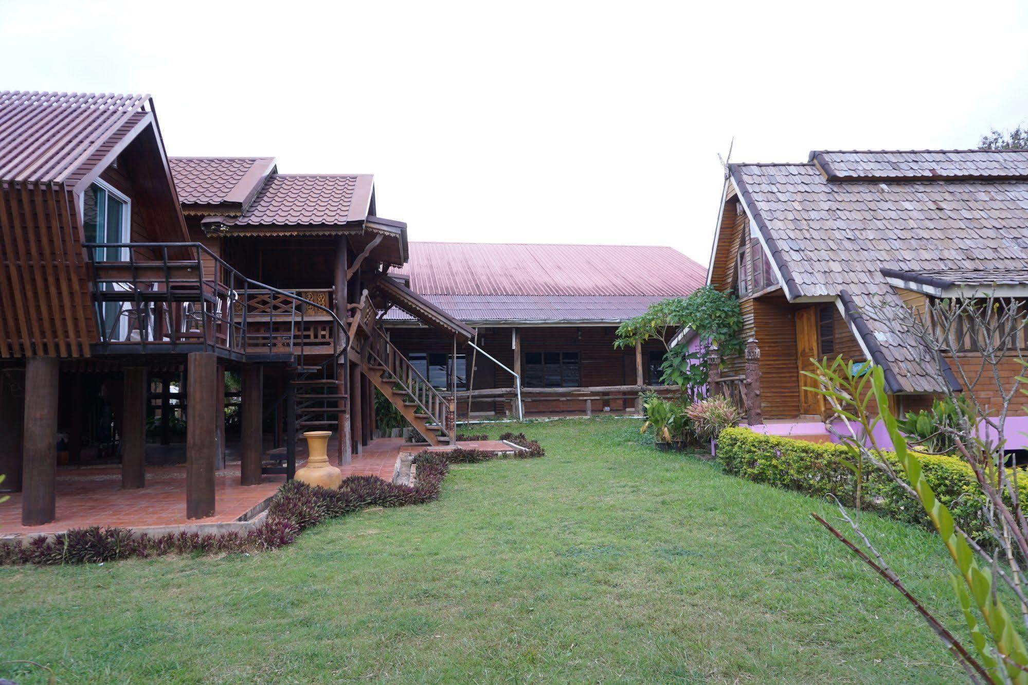 Phurua Bussaba Resort & Spa Loei Exterior foto